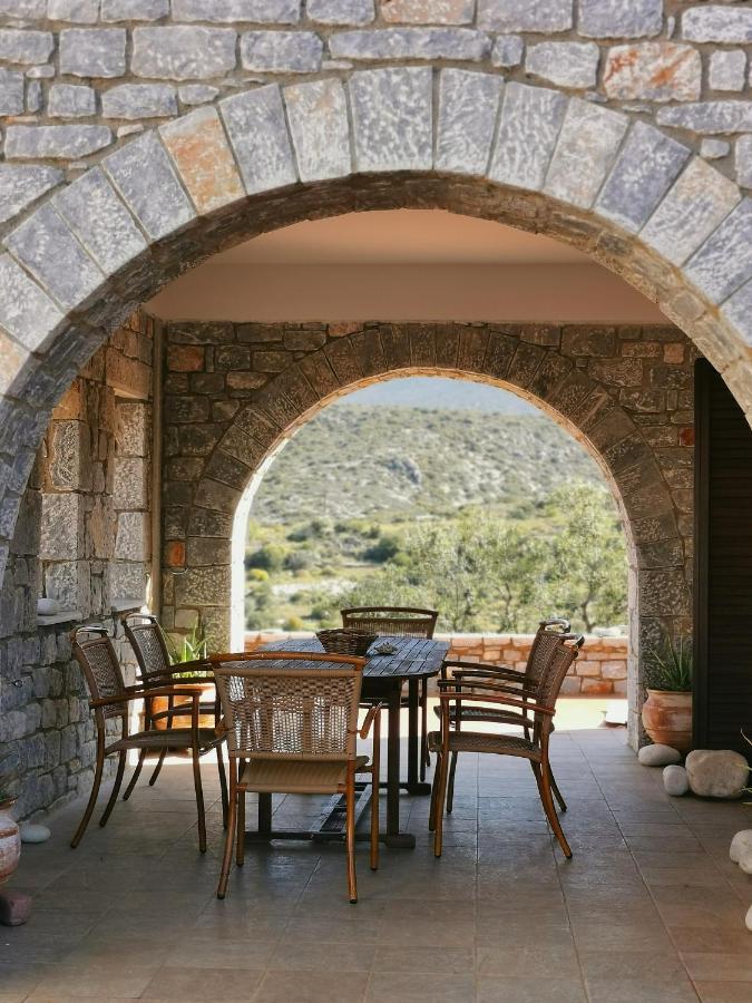 Athevillas Antonis Mína Eksteriør billede