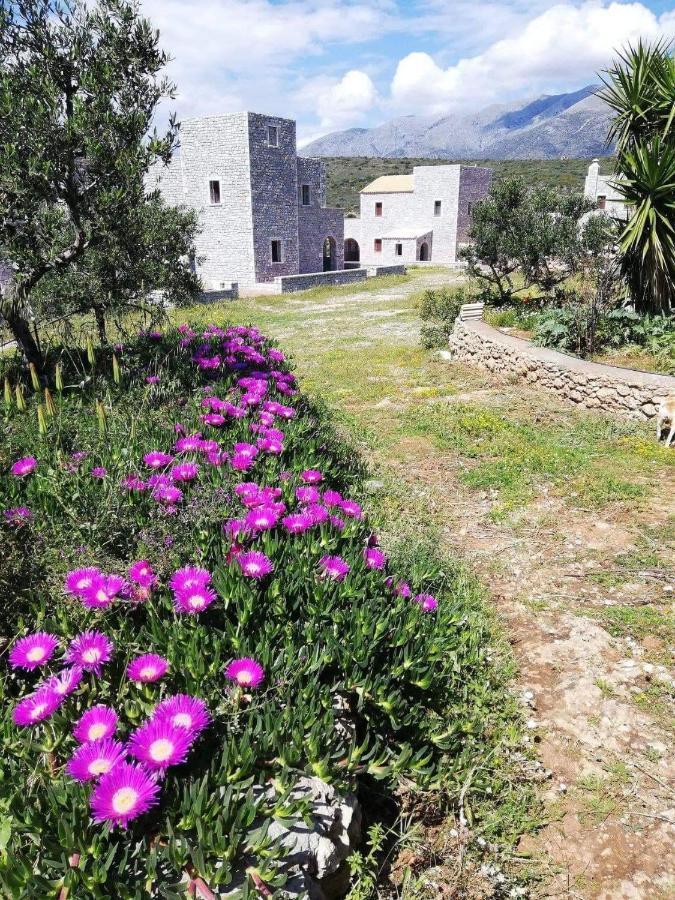Athevillas Antonis Mína Eksteriør billede